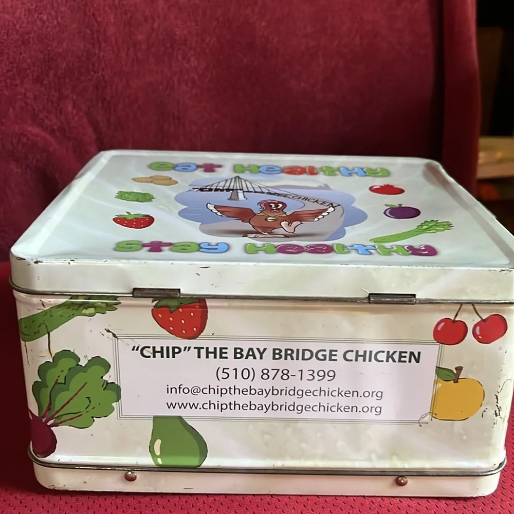Vintage Chip the Bay Bridge Chicken lunch box, San Francisco  Colorful